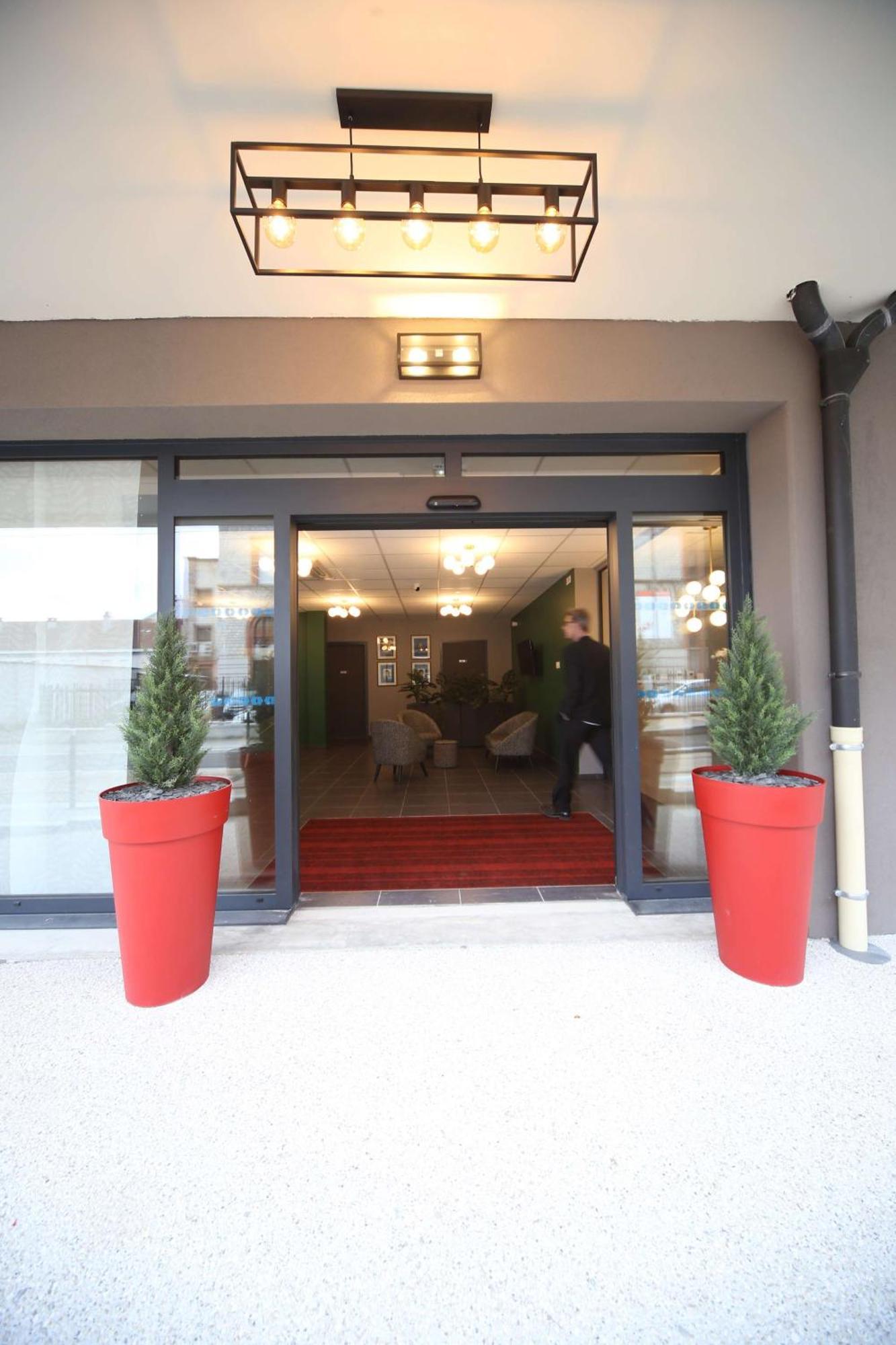 Best Western Hotel Fontaine Argent Besancon Exterior photo